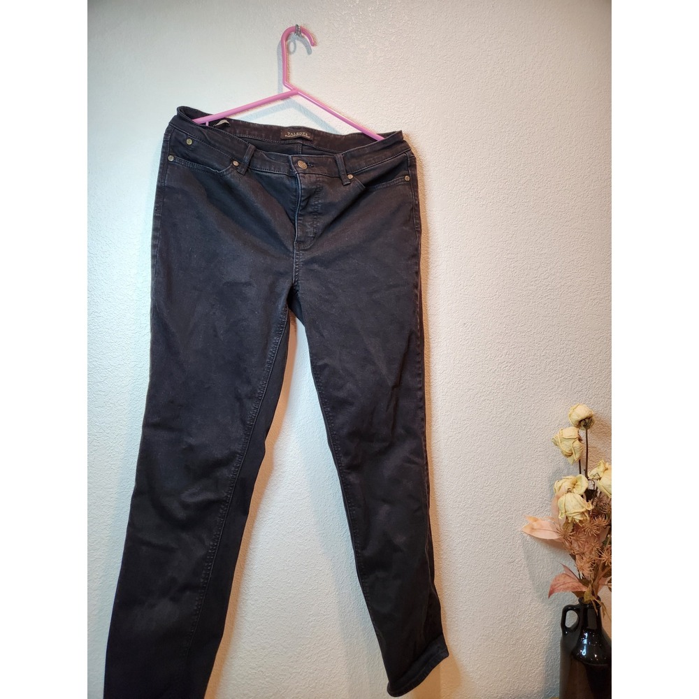 Talbots Flawless Five-Pocket Jeans Black High Rise Size 32x28‎ Stretch Denim - Picture 2 of 4